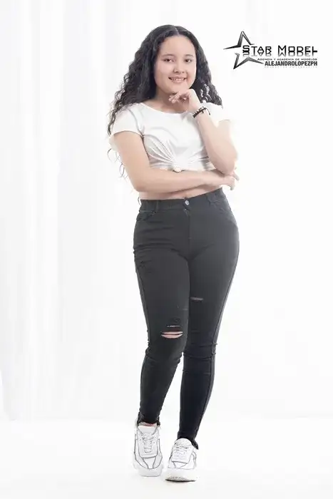 Luciana Álvarez foto 4